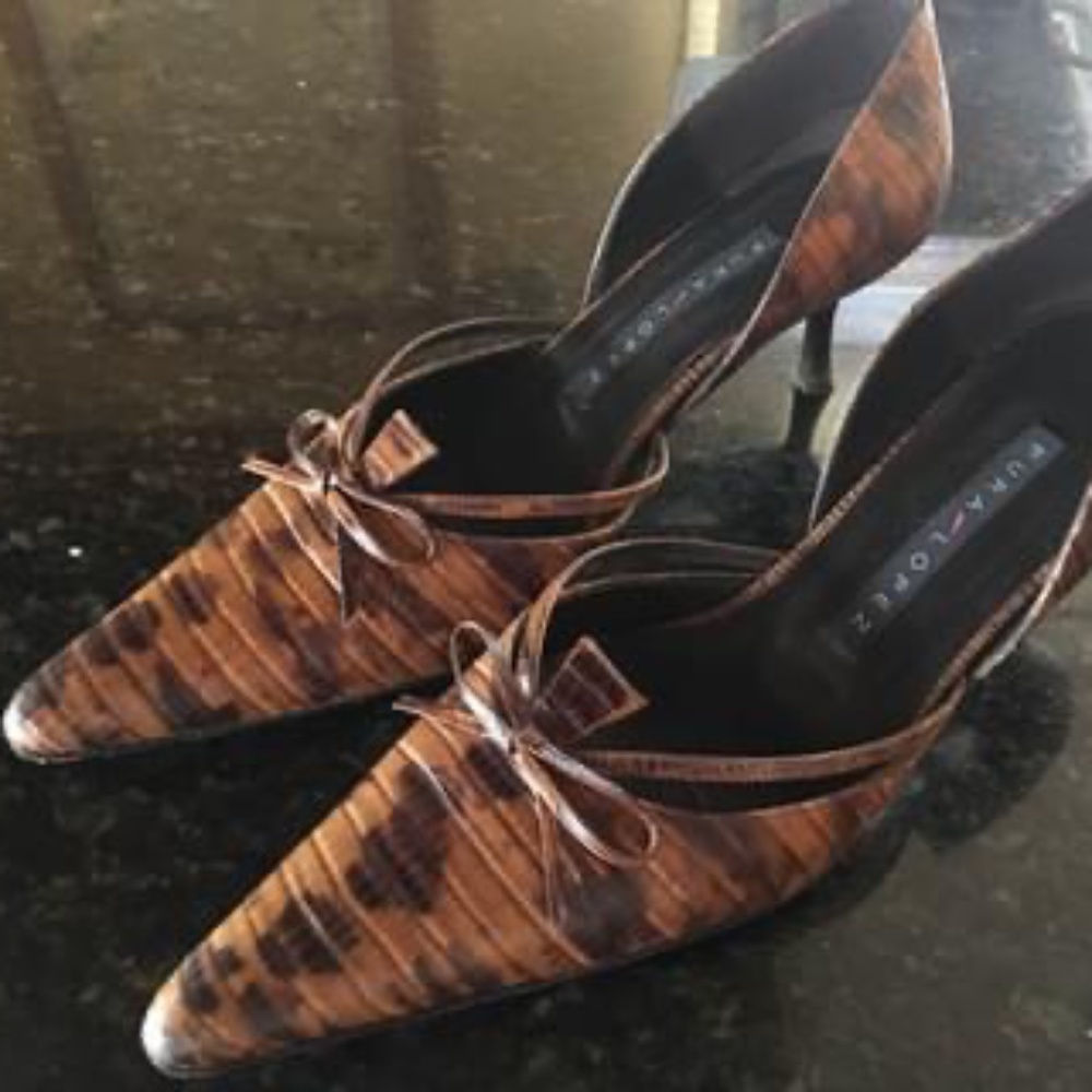 Gorgeous Pura Lopez